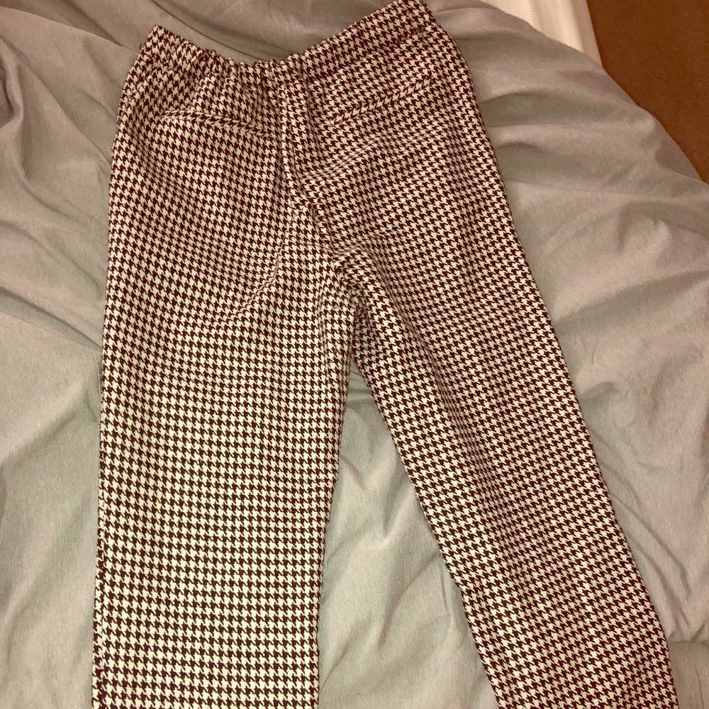 Houndstooth pattern pants